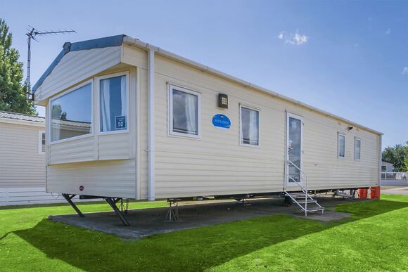Gold 2 Bedroom Caravan, Sleeps 6 P, Gold 2 Bedroom Caravan, Sleeps 6 - Lower Hyde, Shanklin