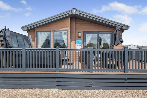 Deluxe Lodge with parking & ensuite 4 - Lower Hyde, Shanklin