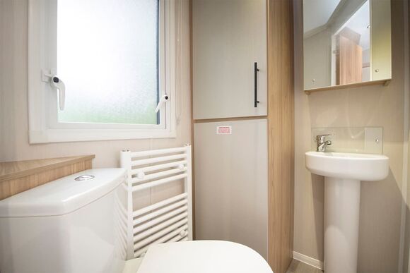 Gold Premium 3 Bedroom Caravan, Sleeps 8. Parking and decking - Lower Hyde, Shanklin