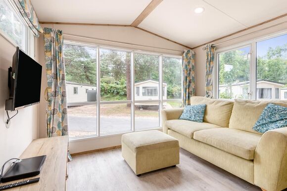 Bronze Premium 1 Bedroom Caravan, Sleeps 2 - Manor Park, Hunstanton
