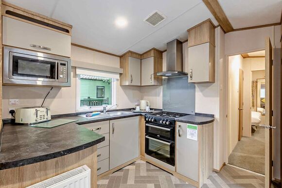 Silver Premium Caravan with ensuite - Manor Park, Hunstanton