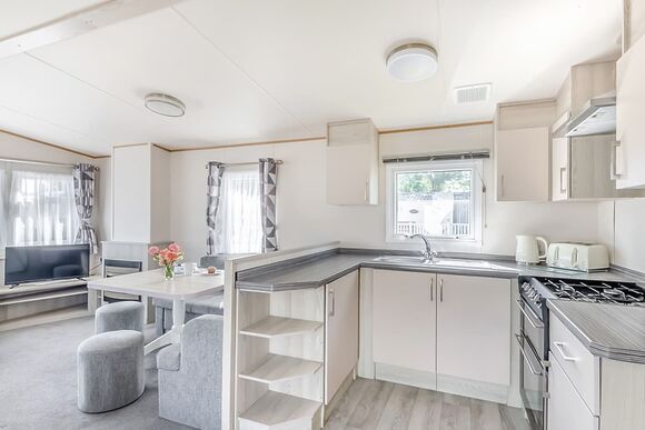 Gold Caravan with parking & decking, Gold Caravan with parking & decking P - St. Margaret&rsquo;s Bay, St. Margaret&rsquo;s-at-Cliffe