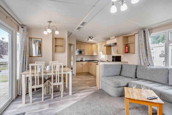 Gold 3 Bedroom Caravan, Sleeps 8. With decking. - St. Margaret&rsquo;s Bay, St. Margaret&rsquo;s-at-Cliffe