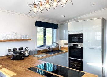 The Evolution Lodge - Primley Meadow, Paignton