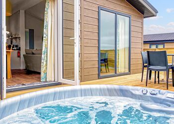 The Tor Lodge - Primley Meadow, Paignton