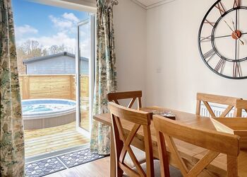 The Tor Lodge - Primley Meadow, Paignton