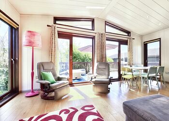 The Oak Retreat Lodge - Primley Meadow, Paignton