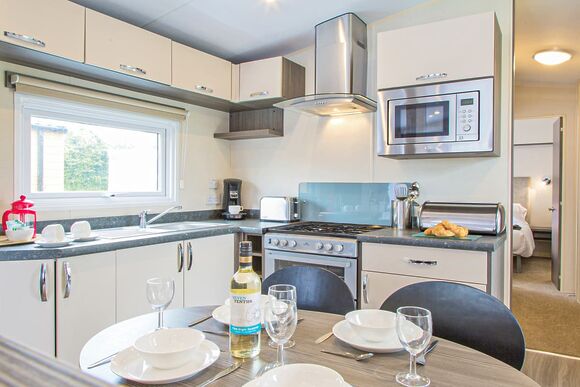 Signature Premier 4 (Pet Friendly)