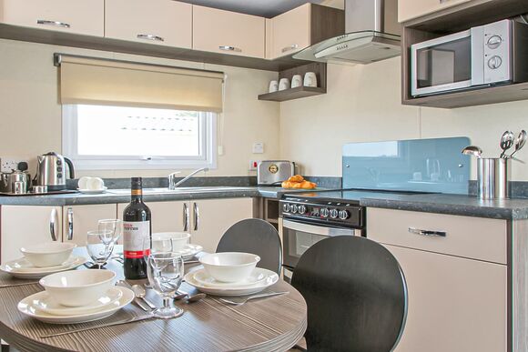 Signature Premier 6 Hot Tub (Pet Friendly) - Primley Meadow, Paignton