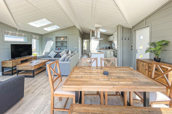 Glass House Lodge - Primley Meadow, Paignton