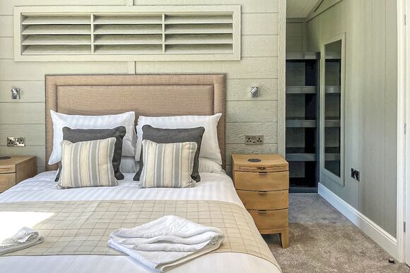 Glass House Lodge - Primley Meadow, Paignton