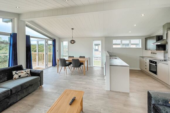 Tuscany Lodge 4 - Primley Meadow, Paignton