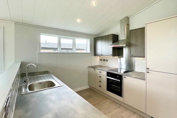 Tuscany Lodge 4 - Primley Meadow, Paignton