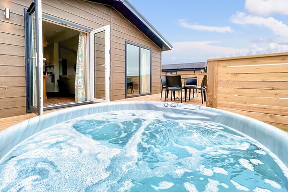 The Tor Lodge - Primley Meadow, Paignton