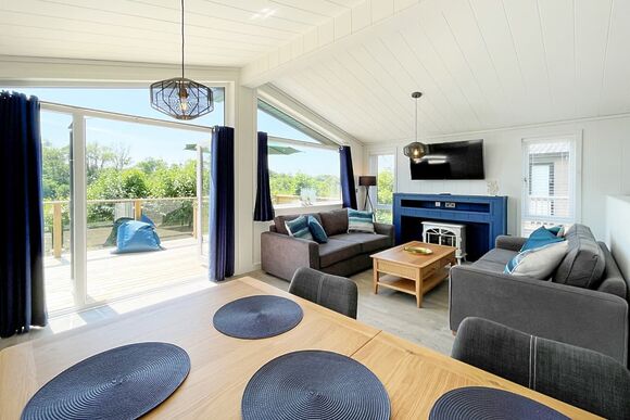 Tuscany 4 Hot Tub Lodge - Primley Meadow, Paignton