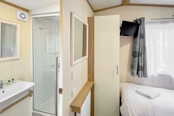 Signature 4 VIP Hot Tub  - Primley Meadow, Paignton