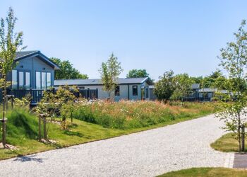 Exclusive 2 Bed HT - Penmarlam Lodge Retreat, Fowey