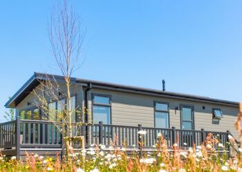 Exclusive 3 Bed HT - Penmarlam Lodge Retreat, Fowey