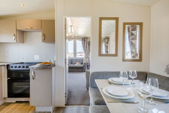 Gold Accessible with parking P, Gold Accessible with parking - Naze Marine, Walton-on-the-Naze 