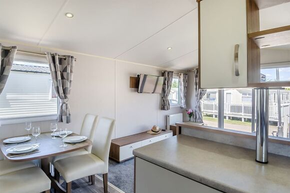 Silver Premium 3 Caravan slps 8, decking, Silver Premium 3 Bedroom Caravan, Sleeps 8 - Naze Marine, Walton-on-the-Naze 