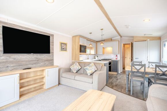 Gold Premium Caravan, parking, ensuite, deck, SV 6 - Nodes Point, Ryde, Nr Bembridge