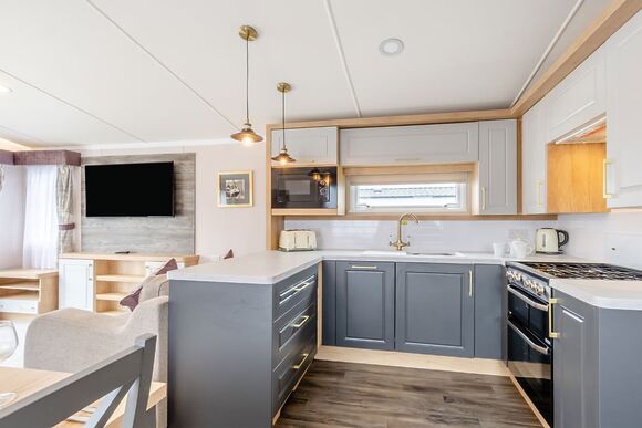 Gold Premium Caravan, parking, ensuite, deck, SV 6 - Nodes Point, Ryde, Nr Bembridge