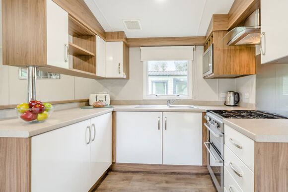 Gold Premium Caravan with decking - Nodes Point, Ryde, Nr Bembridge