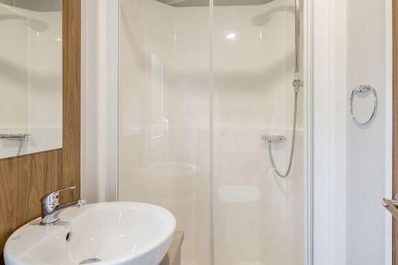 Gold Premium Caravan with parking - Nodes Point, Ryde, Nr Bembridge