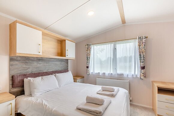 Gold Premium 2 slps 6 parking, decking, sea view P - Nodes Point, Ryde, Nr Bembridge
