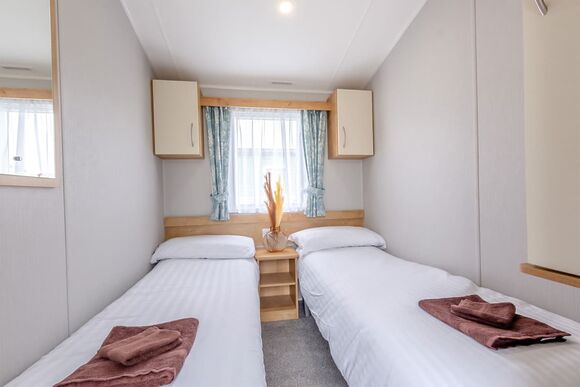 Bronze Caravan with parking - Ocean Edge, Morecambe Bay