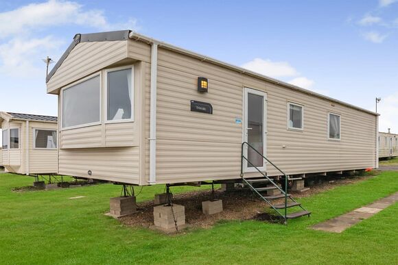 Gold Caravan with parking, decking & sea view 4 - Ocean Edge, Morecambe Bay