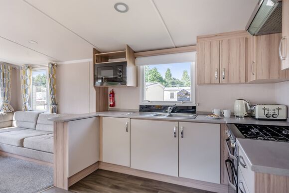 Gold Caravan with parking 8 - Ocean Edge, Morecambe Bay