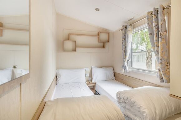 Gold Caravan with parking 10 - Ocean Edge, Morecambe Bay