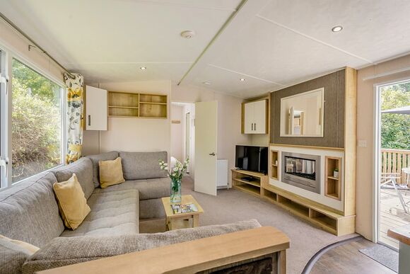 Platinum - Poldown Holiday Park, Helston