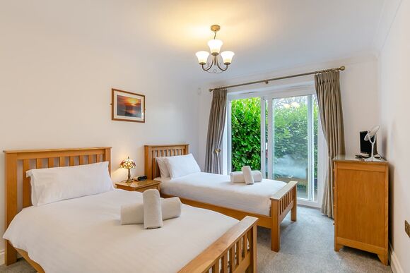 Veor Pool Villa - Porth Veor, Porth, Nr Newquay