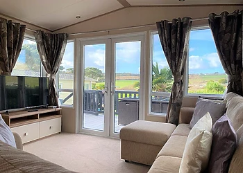 Classic Caravan Hot Tub 6 