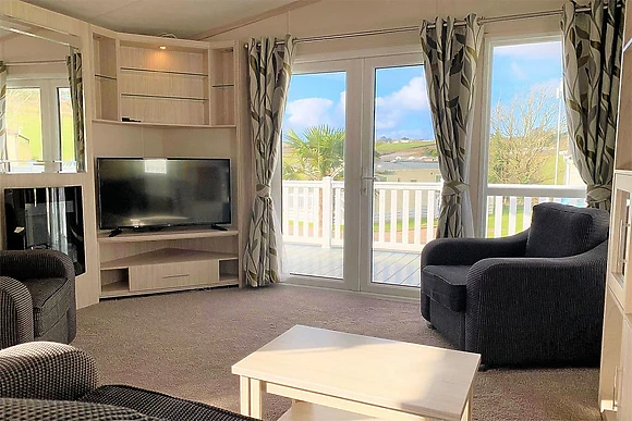 Classic Caravan Hot Tub 4 