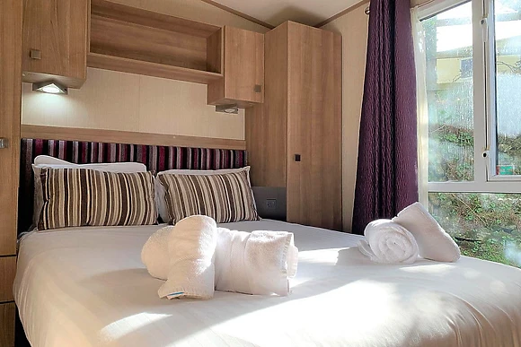 Classic Caravan Hot Tub 6 