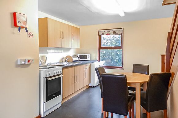 Typical PV 2 Bed Silver House 4 (Pet) 