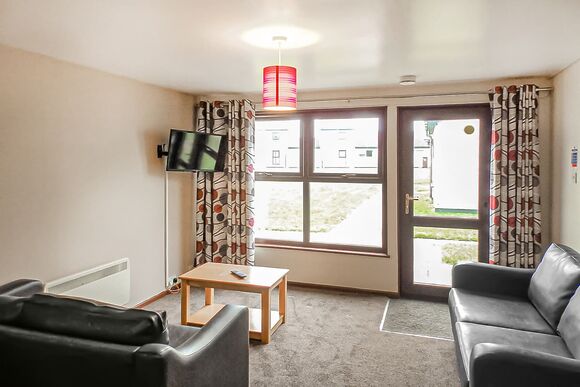 Typical PV 2 Bed Silver House 4 (Pet) 