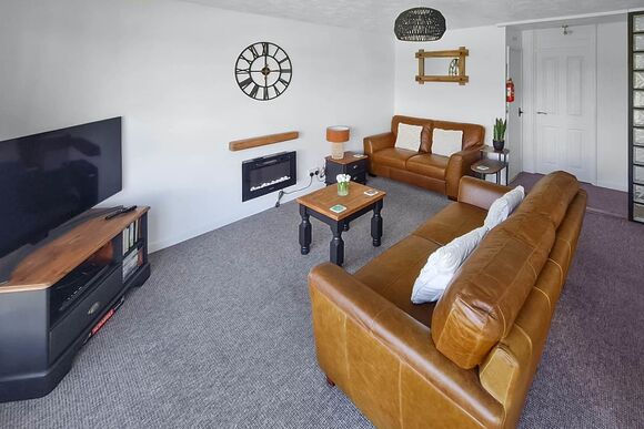 PV 3 Bedroom Silver Bungalow Pet Friendy - Perran View Holiday Park, St Agnes, Nr Newquay