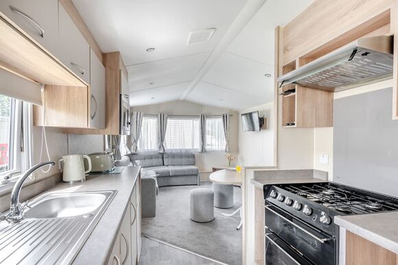 Bronze 3 Bedroom Caravan, Sleeps 8 - Regent Bay, Westgate, Morecambe
