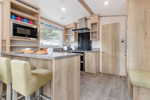 Bronze Premium 1 Bedroom Caravan, Sleeps 2 - Regent Bay, Westgate, Morecambe