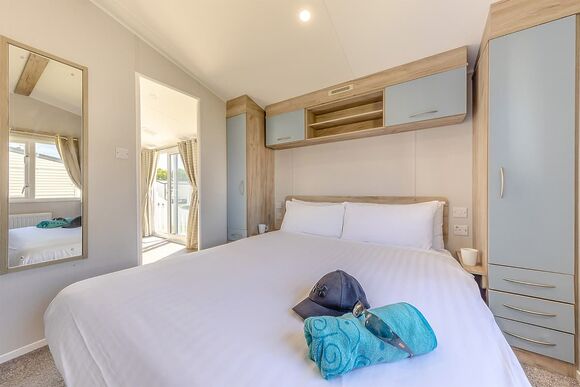 Gold Caravan with parking - Regent Bay, Westgate, Morecambe