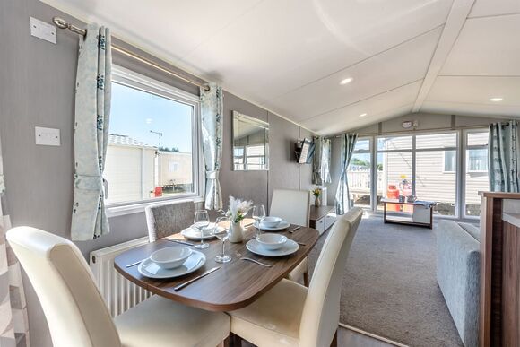 Gold Premium 2 Bedroom Caravan, Sleeps 6 - Regent Bay, Westgate, Morecambe