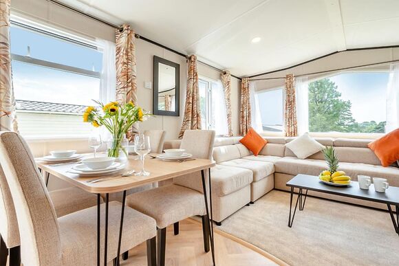 Silver Premium 2 Bedroom Caravan, Sleeps 4 - Regent Bay, Westgate, Morecambe