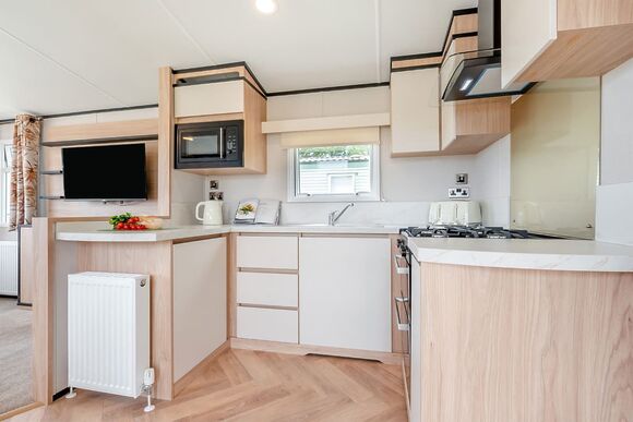 Silver Premium 2 Bedroom Caravan, Sleeps 4 - Regent Bay, Westgate, Morecambe