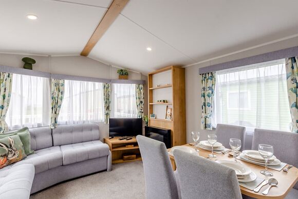 Bronze 2 Bedroom Caravan, Sleeps 4 - Regent Bay, Westgate, Morecambe