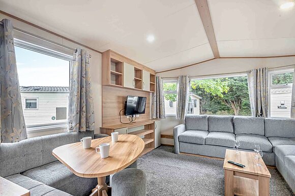 Gold 2 Caravan slps 6 Accessible, parking P - Regent Bay, Westgate, Morecambe