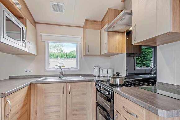 Gold 2 Bedroom Caravan, Sleeps 6 Accessible P - Regent Bay, Westgate, Morecambe
